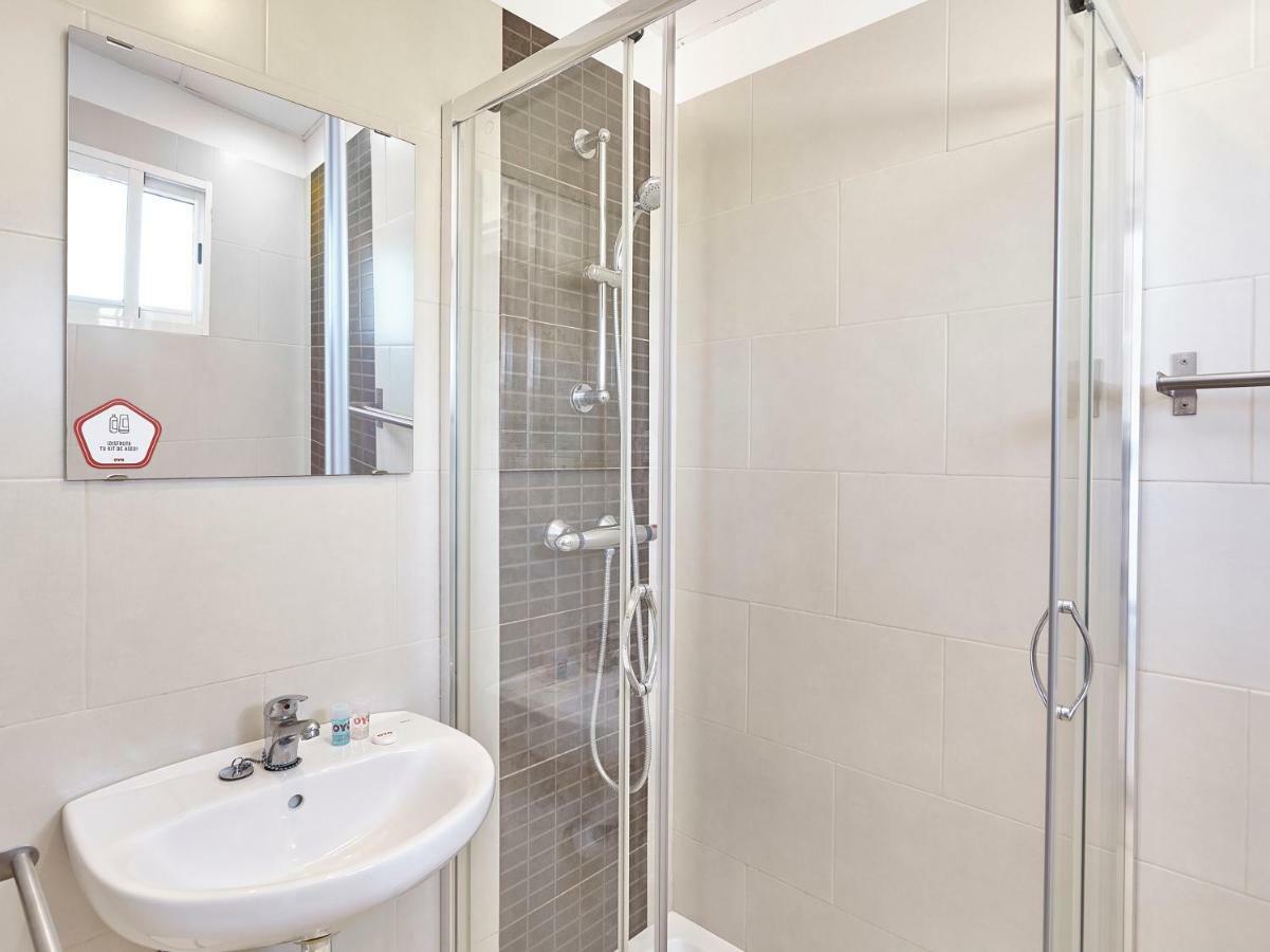 Hostal Mas Ferrer Cornellá de Terri Dış mekan fotoğraf