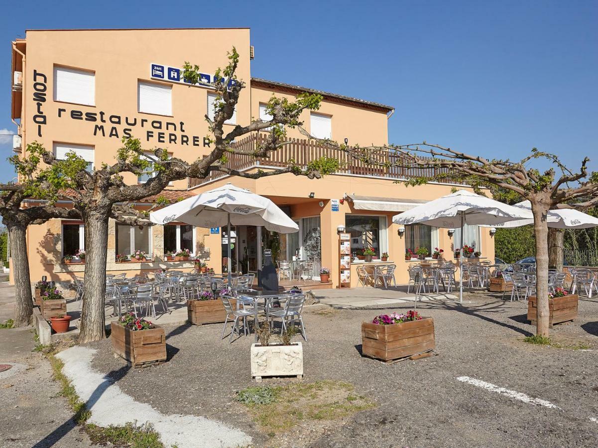 Hostal Mas Ferrer Cornellá de Terri Dış mekan fotoğraf